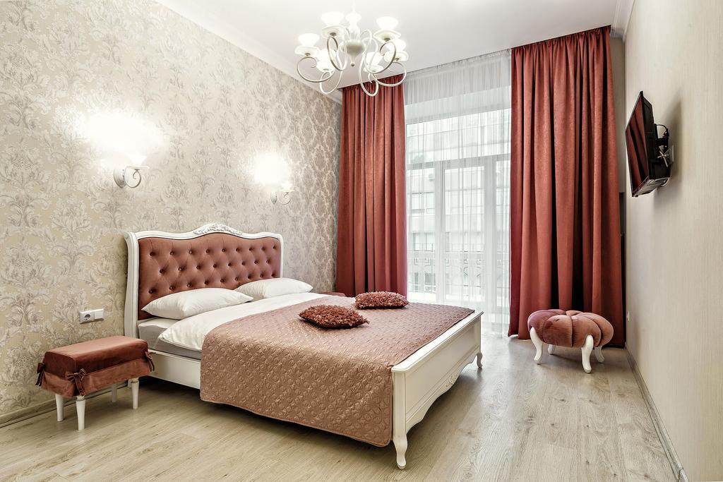 American Apartment Lviv Exteriör bild